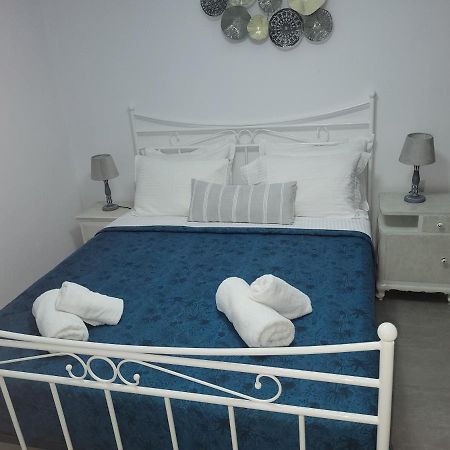 Christina'S Luxury Village House Plaka  المظهر الخارجي الصورة