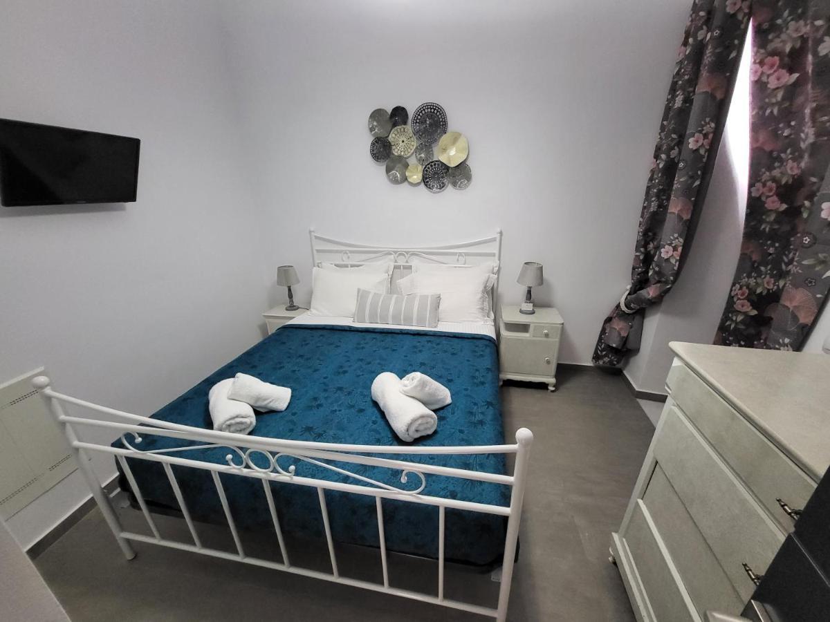 Christina'S Luxury Village House Plaka  المظهر الخارجي الصورة