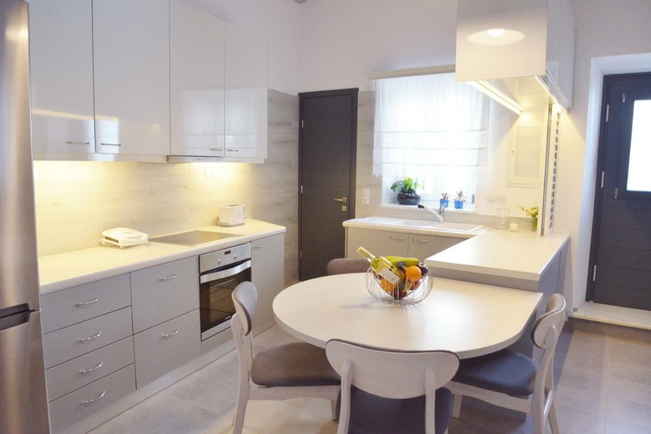 Christina'S Luxury Village House Plaka  المظهر الخارجي الصورة