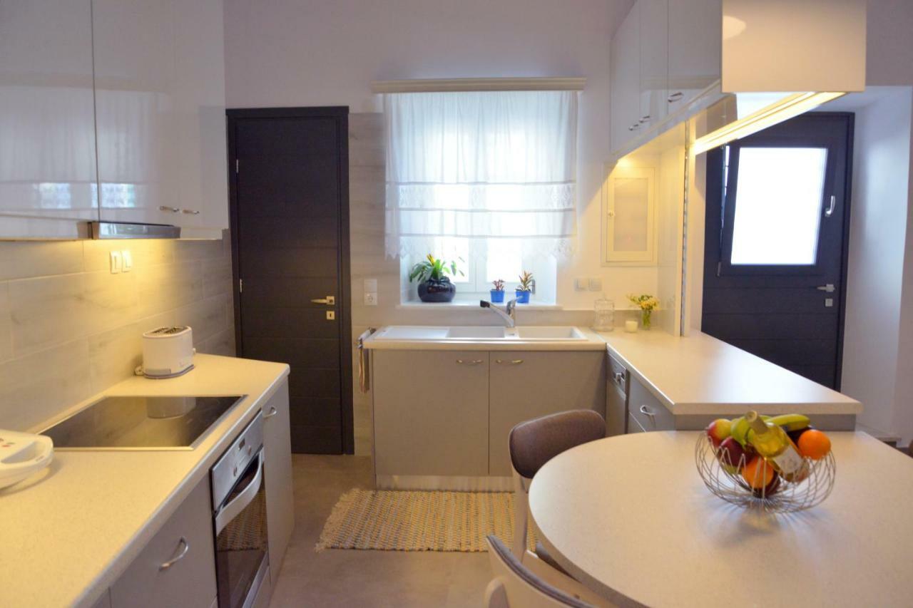 Christina'S Luxury Village House Plaka  المظهر الخارجي الصورة